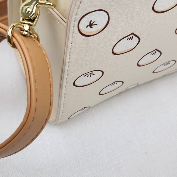 Loungefly × Disney Lilo and Stitch Dumpling Cross Body Zip Up Bag. RARE - Picture 5 of 11